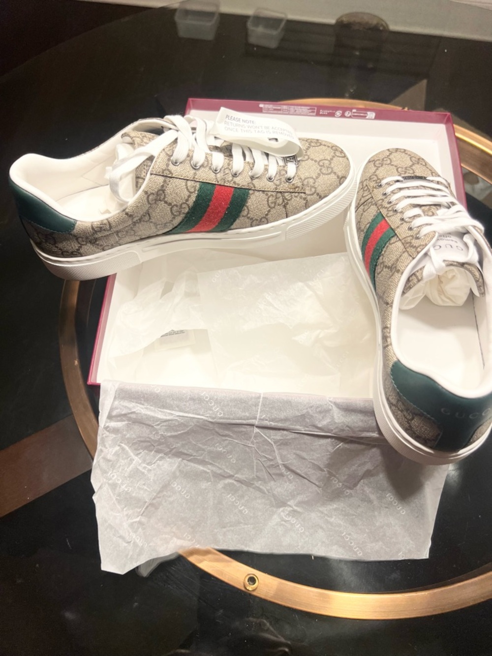 Gucci Beige GG Supreme Canvas Sneaker with Green-Red Web - Picture 2 of 7
